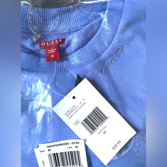 NWT GUESS Dori Oversized Sweatshirt - Picture 6 of 6